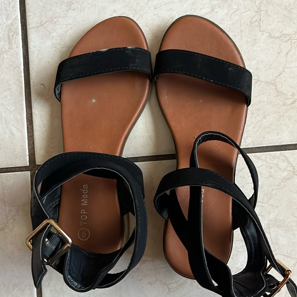 Top Moda Ankle Strap Low Heel Sandals